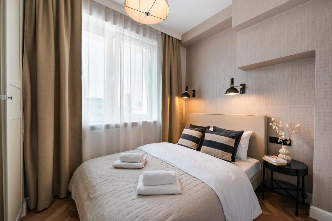 Remarkable City Centre Apartment Varsovia Exterior foto